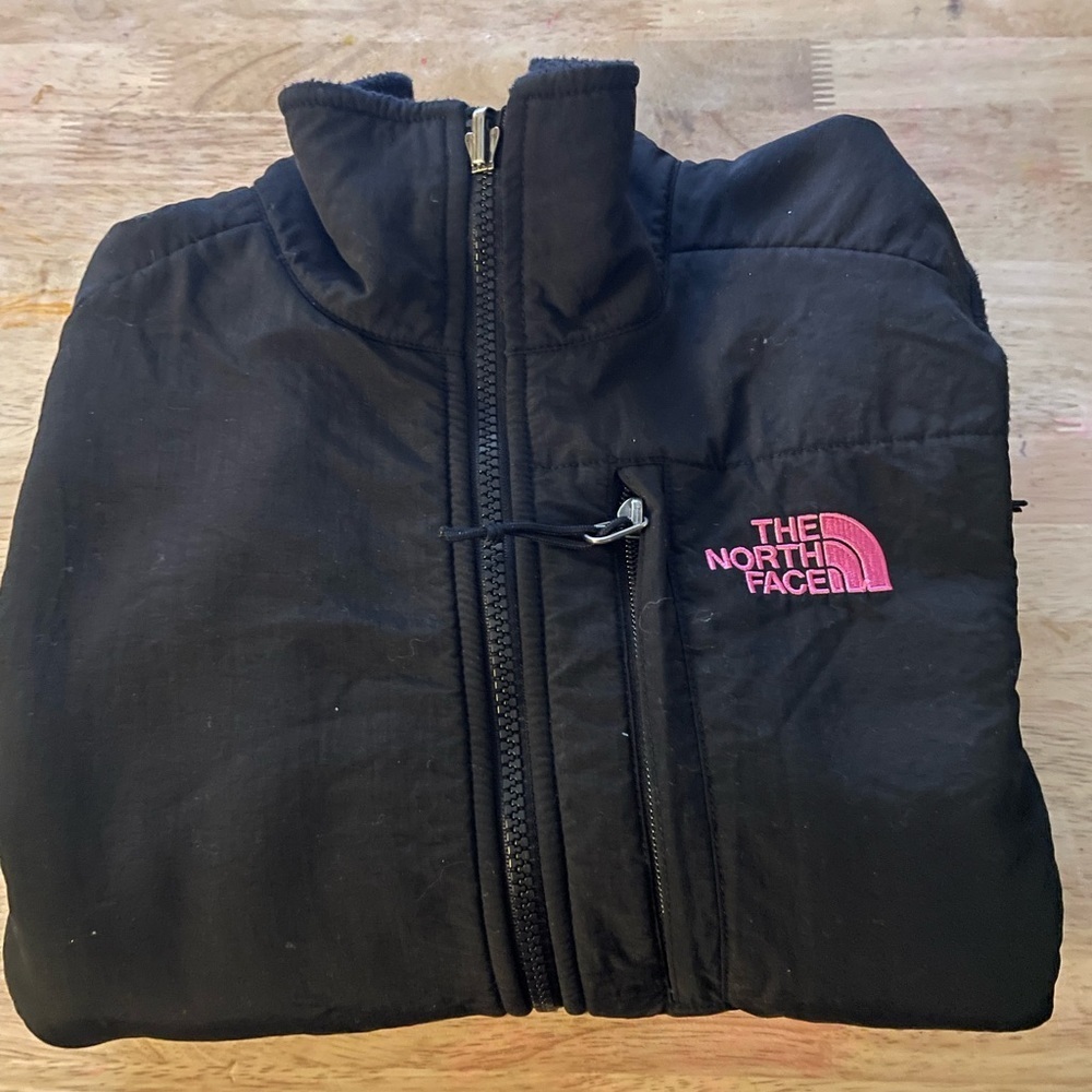 The North Face Women’s Polartec Breast Cancer Awareness Size XS